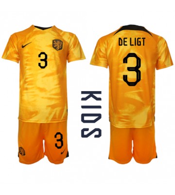 Holland Matthijs de Ligt #3 Hjemmebanesæt Børn VM 2022 Kort ærmer (+ korte bukser)